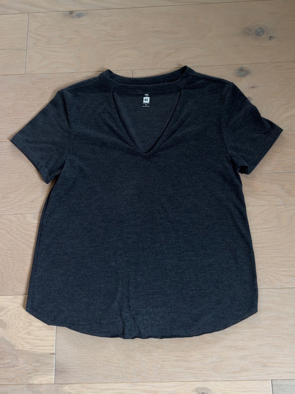 Me to We PacSun women’s charcoal gray short sleeve T-Shirt Tee size XS